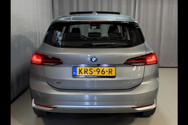 BMW 2 Serie Active Tourer 225e xDrive Luxury Line 17"/Leder + memory/Panoramadak/Camera/Apple Carplay & Android Auto