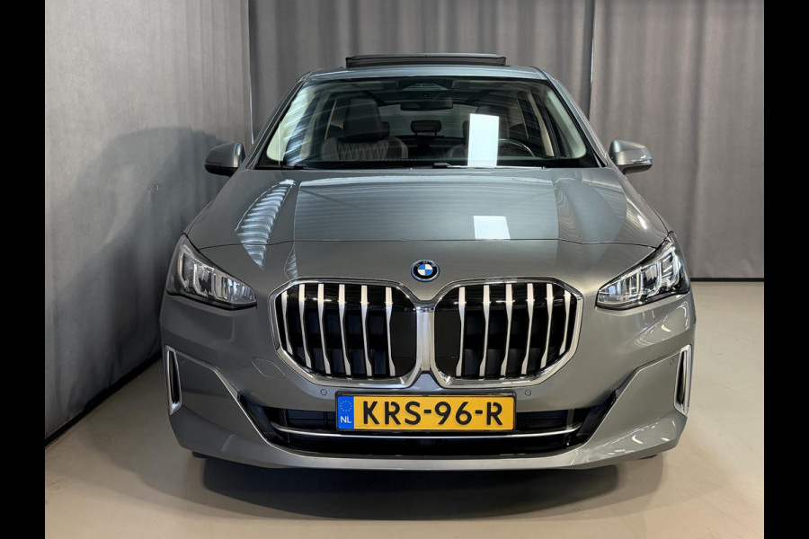 BMW 2 Serie Active Tourer 225e xDrive Luxury Line 17"/Leder + memory/Panoramadak/Camera/Apple Carplay & Android Auto
