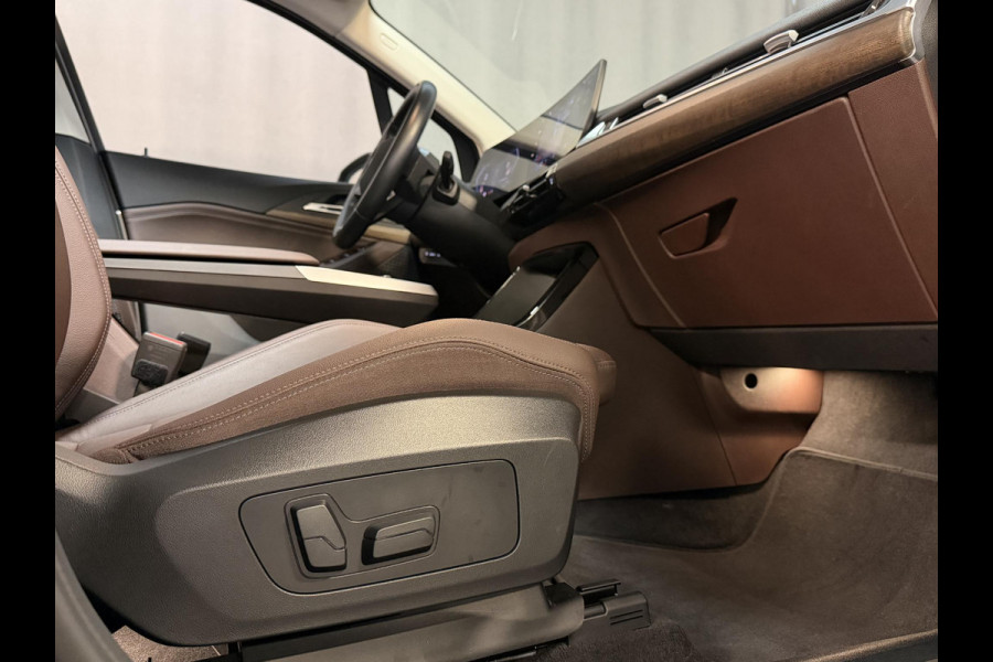 BMW 2 Serie Active Tourer 225e xDrive Luxury Line 17"/Leder + memory/Panoramadak/Camera/Apple Carplay & Android Auto