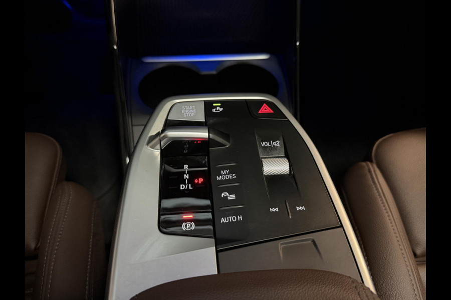 BMW 2 Serie Active Tourer 225e xDrive Luxury Line 17"/Leder + memory/Panoramadak/Camera/Apple Carplay & Android Auto