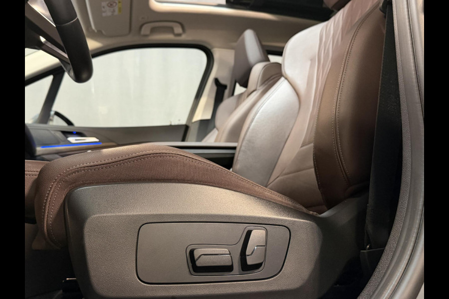 BMW 2 Serie Active Tourer 225e xDrive Luxury Line 17"/Leder + memory/Panoramadak/Camera/Apple Carplay & Android Auto