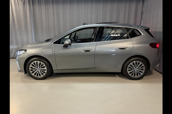 BMW 2 Serie Active Tourer 225e xDrive Luxury Line 17"/Leder + memory/Panoramadak/Camera/Apple Carplay & Android Auto