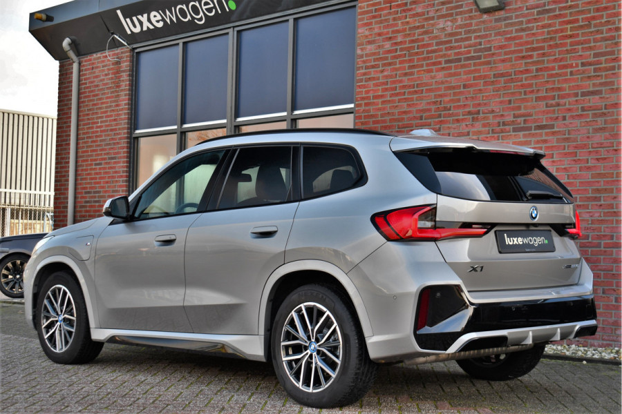BMW X1 xDrive25e M-Sport Pano Trekh ACC 360 H/K HUD Massage E-zetels