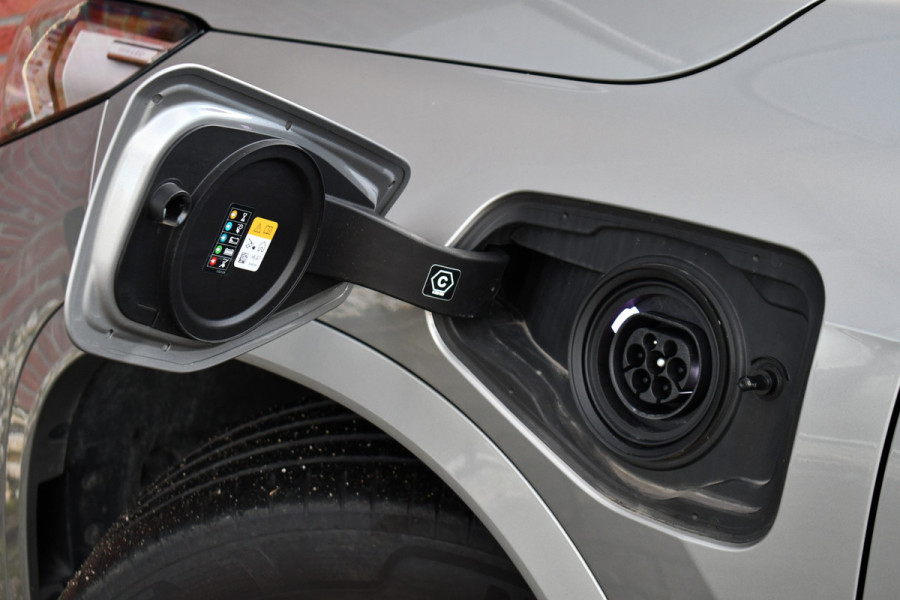 BMW X1 xDrive25e M-Sport Pano Trekh ACC 360 H/K HUD Massage E-zetels