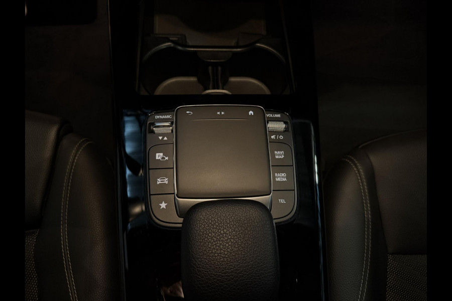 Mercedes-Benz A-Klasse 250 e 17"/Dodehoek/Camera/PDC v+a/Apple Carplay & Android Auto/DAB/Navigatie/Climate