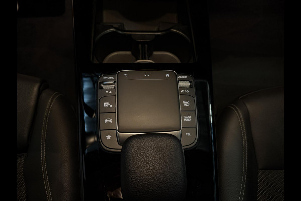 Mercedes-Benz A-Klasse 250 e 17"/Dodehoek/Camera/PDC v+a/Apple Carplay & Android Auto/DAB/Navigatie/Climate