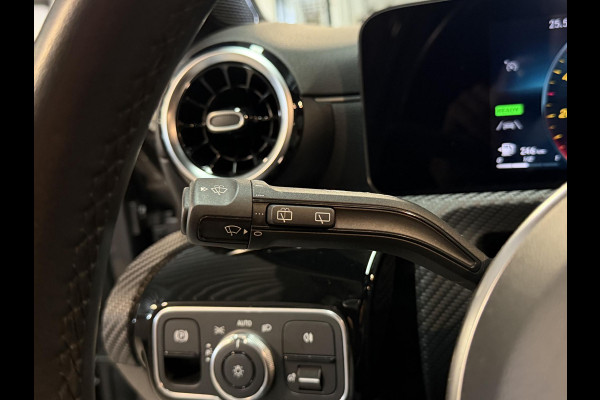 Mercedes-Benz A-Klasse 250 e 17"/Dodehoek/Camera/PDC v+a/Apple Carplay & Android Auto/DAB/Navigatie/Climate