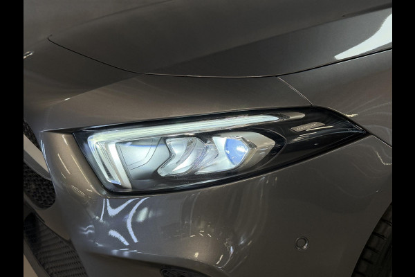 Mercedes-Benz A-Klasse 250 e 17"/Dodehoek/Camera/PDC v+a/Apple Carplay & Android Auto/DAB/Navigatie/Climate