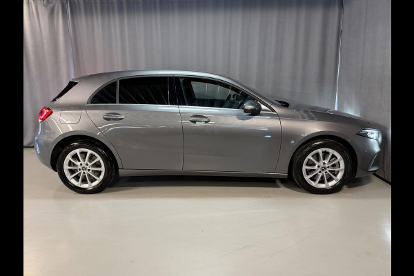 Mercedes-Benz A-Klasse 250 e 17"/Dodehoek/Camera/PDC v+a/Apple Carplay & Android Auto/DAB/Navigatie/Climate
