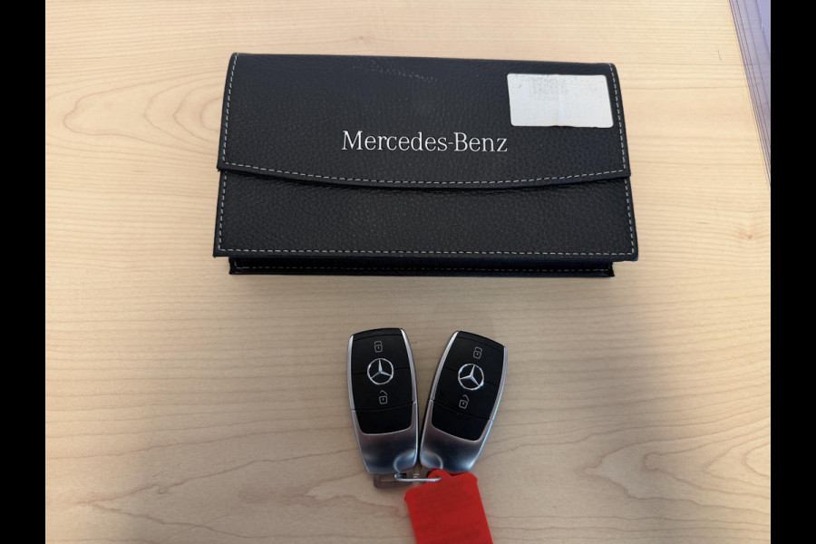 Mercedes-Benz A-Klasse 250 e 17"/Dodehoek/Camera/PDC v+a/Apple Carplay & Android Auto/DAB/Navigatie/Climate