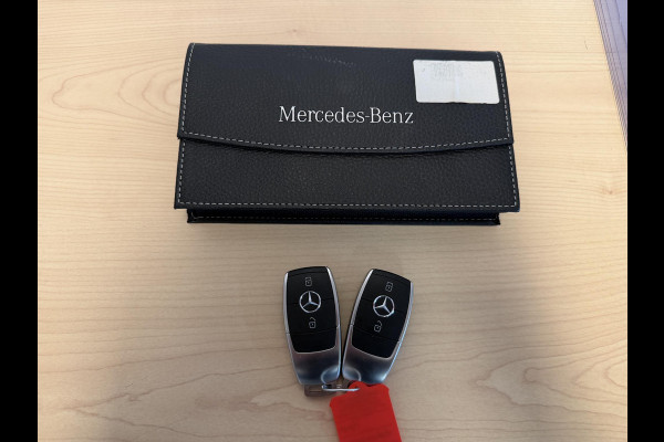 Mercedes-Benz A-Klasse 250 e 17"/Dodehoek/Camera/PDC v+a/Apple Carplay & Android Auto/DAB/Navigatie/Climate