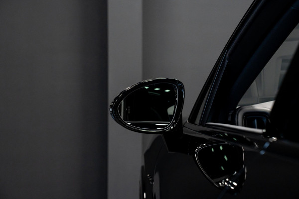 Porsche Cayenne Coupé 3.0 E-Hybrid Black Edition *BOSE / Panorama / Sport-Chrono / HUD / Keyless / Soft-close*