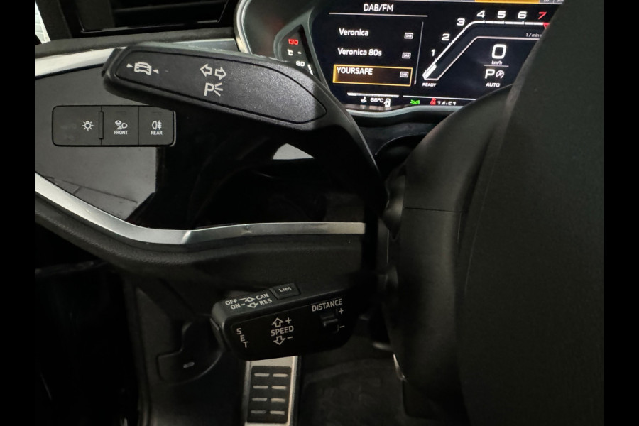 Audi RSQ3 Sportback 2.5 TFSI RS Pano|B&O|Trekhaak|360|Memory|Sfeer