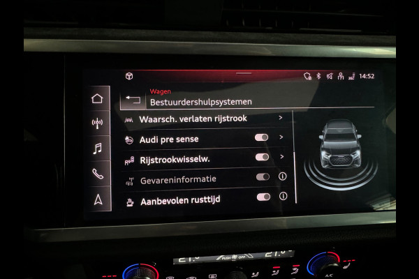 Audi RSQ3 Sportback 2.5 TFSI RS Pano|B&O|Trekhaak|360|Memory|Sfeer