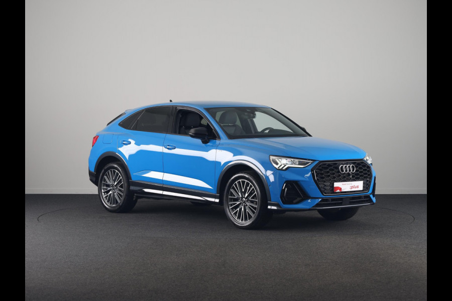 Audi Q3 Sportback 45 TFSI e S Edition 245pk | Navigatie | Elektrisch verstelbare voorstoelen | Sonos Audio | Adaptieve cruise controle | Stoelverwarming | S-line interieur