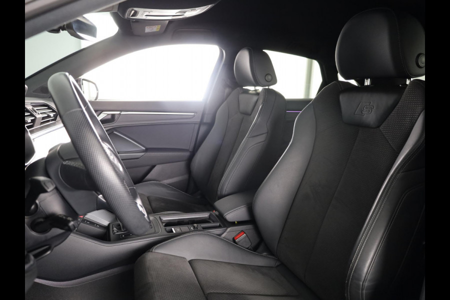 Audi Q3 Sportback 45 TFSI e S Edition 245pk | Navigatie | Elektrisch verstelbare voorstoelen | Sonos Audio | Adaptieve cruise controle | Stoelverwarming | S-line interieur