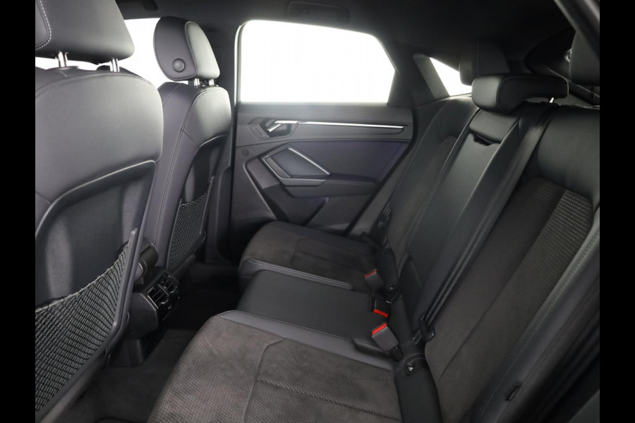 Audi Q3 Sportback 45 TFSI e S Edition 245pk | Navigatie | Elektrisch verstelbare voorstoelen | Sonos Audio | Adaptieve cruise controle | Stoelverwarming | S-line interieur