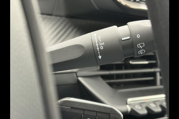 Peugeot 208 1.2 PureTech Like ✓Carplay✓Navi✓2e Eigenaar✓Dealer Onderhouden✓Airco✓Cruise✓Weinig Km✓N.A.P✓Apk tot 09-2027