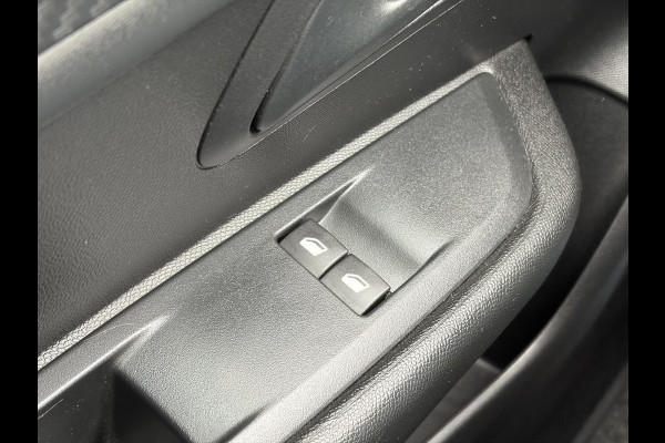 Peugeot 208 1.2 PureTech Like ✓Carplay✓Navi✓2e Eigenaar✓Dealer Onderhouden✓Airco✓Cruise✓Weinig Km✓N.A.P✓Apk tot 09-2027