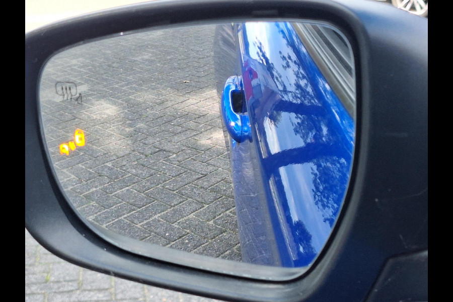 Suzuki Swift 1.2 Style | Navi | Adaptive Cruise | LED |  Climate | Camera | Blindspot | Two-Tone |