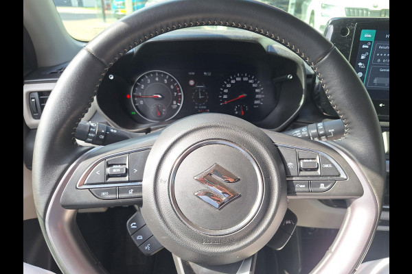 Suzuki Swift 1.2 Style | Navi | Adaptive Cruise | LED |  Climate | Camera | Blindspot | Two-Tone |