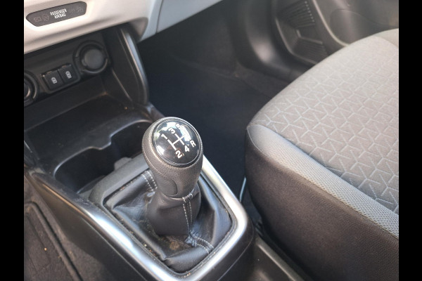 Suzuki Swift 1.2 Style | Navi | Adaptive Cruise | LED |  Climate | Camera | Blindspot | Two-Tone |
