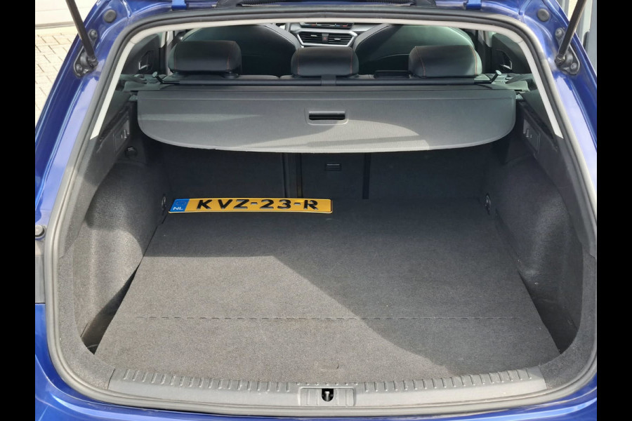 Seat Leon SPORTSTOURER 1.4 TSI eHybrid PHEV FR | Pano | ACC | Matrix LED | Dealer Onderhouden