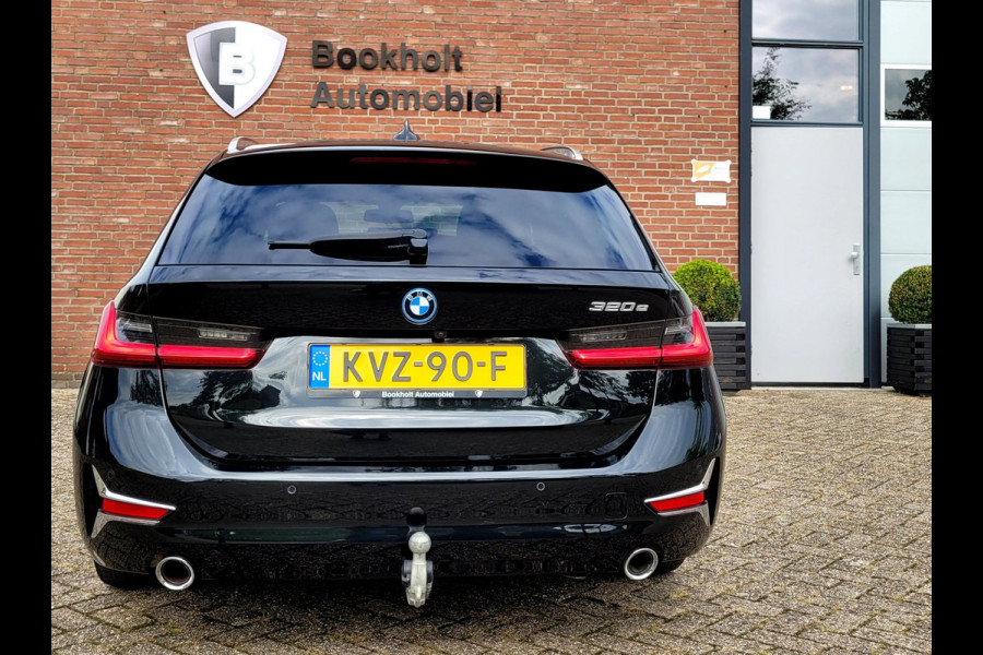 BMW 3 Serie Touring 320e Pano 360-Cam Tr.haak, 98% SOH (BTW-auto)