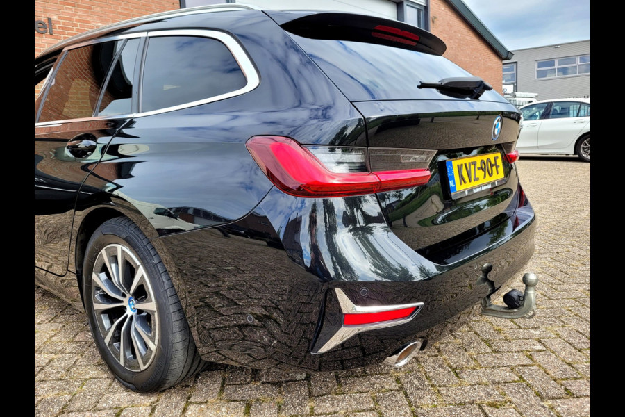 BMW 3 Serie Touring 320e Pano 360-Cam Tr.haak, 98% SOH (BTW-auto)