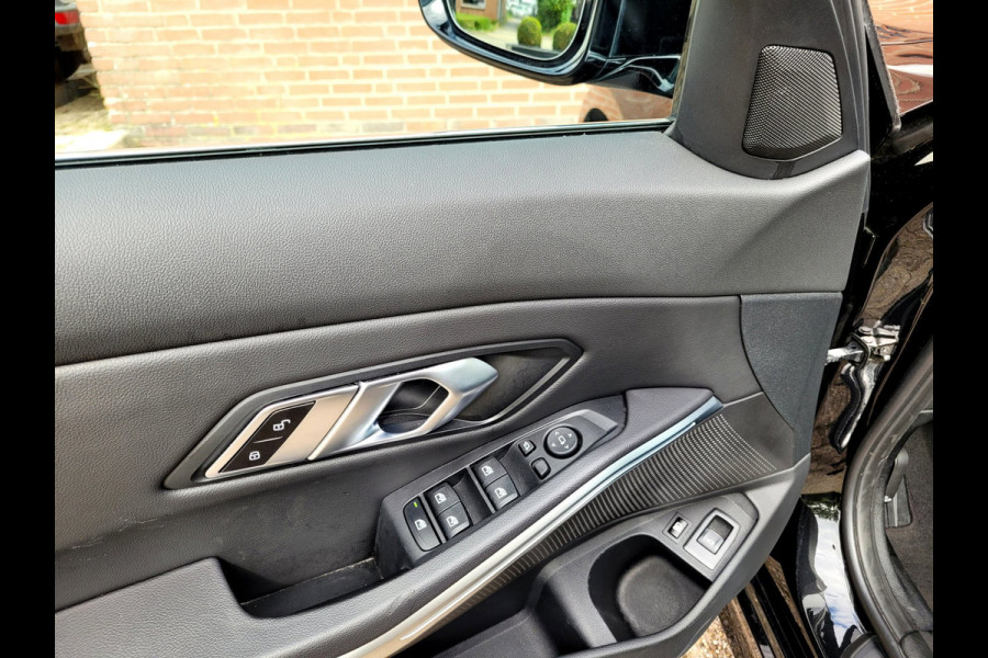BMW 3 Serie Touring 320e Pano 360-Cam Tr.haak, 98% SOH (BTW-auto)
