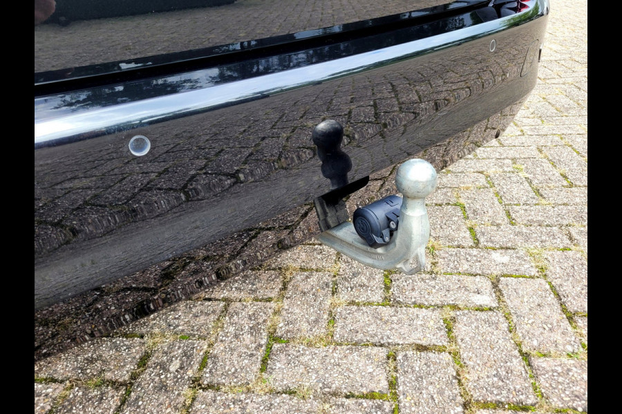 BMW 3 Serie Touring 320e Pano 360-Cam Tr.haak, 98% SOH (BTW-auto)