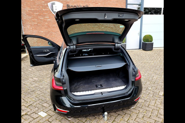 BMW 3 Serie Touring 320e Pano 360-Cam Tr.haak, 98% SOH (BTW-auto)