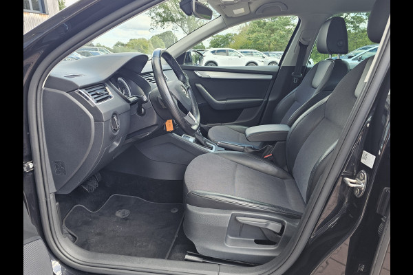 Škoda Octavia Combi 1.0 TSI Greentech Clever Edition | Automaat | Led | Navi | Stoelverwarming | App-connect | Cruise | PDC |