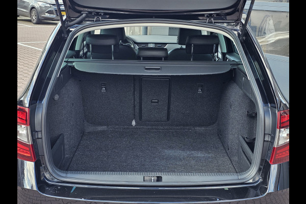 Škoda Octavia Combi 1.0 TSI Greentech Clever Edition | Automaat | Led | Navi | Stoelverwarming | App-connect | Cruise | PDC |