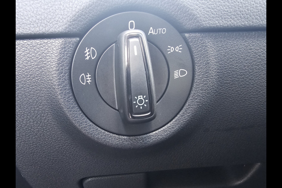Škoda Octavia Combi 1.0 TSI Greentech Clever Edition | Automaat | Led | Navi | Stoelverwarming | App-connect | Cruise | PDC |