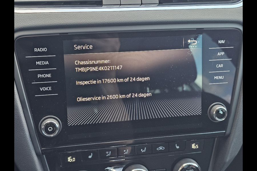 Škoda Octavia Combi 1.0 TSI Greentech Clever Edition | Automaat | Led | Navi | Stoelverwarming | App-connect | Cruise | PDC |
