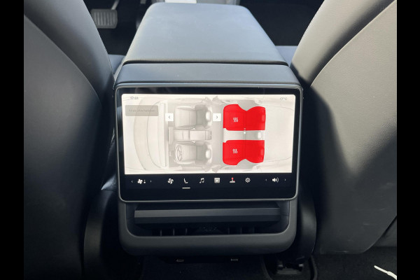 Tesla Model 3 Premium Long Range AWD 78 kWh VAN: 50.900,- VOOR: 47.440,- UW HERFSTVOORDEEL: 3.460,-| 8.000KM!| TESLA GARANTIE T/M 6-2030 OF 80.000KM! ACCU + AANDRIJFLIJN T/M 2034 OF 192.000KM!|