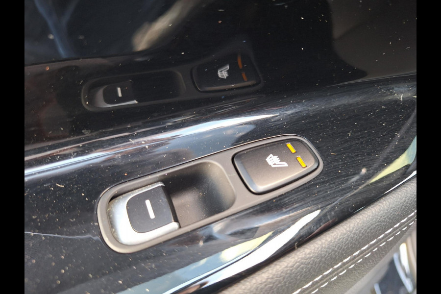 Kia e-Niro ExecutiveLine Sky 64 kWh | SOH: 95.8% | 3 Fase | Warmtepomp | Schuifdak | Leder | Memory Seat |