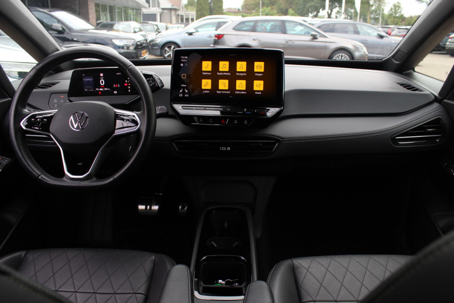 Volkswagen ID.3 Pro Business 59 kWh / SoH 93,1% / Camera / Leder / CarPlay / Matrix LED / Keyless / 19'' / Sfeerverlichting / Stoelverwarming / DAB / ACC