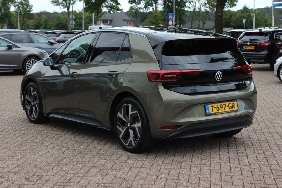 Volkswagen ID.3 Pro Business 59 kWh / SoH 93,1% / Camera / Leder / CarPlay / Matrix LED / Keyless / 19'' / Sfeerverlichting / Stoelverwarming / DAB / ACC