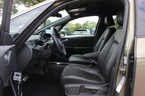 Volkswagen ID.3 Pro Business 59 kWh / SoH 93,1% / Camera / Leder / CarPlay / Matrix LED / Keyless / 19'' / Sfeerverlichting / Stoelverwarming / DAB / ACC