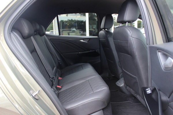 Volkswagen ID.3 Pro Business 59 kWh / SoH 93,1% / Camera / Leder / CarPlay / Matrix LED / Keyless / 19'' / Sfeerverlichting / Stoelverwarming / DAB / ACC