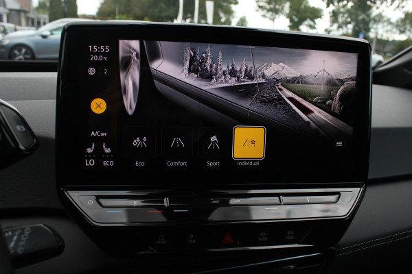 Volkswagen ID.3 Pro Business 59 kWh / SoH 93,1% / Camera / Leder / CarPlay / Matrix LED / Keyless / 19'' / Sfeerverlichting / Stoelverwarming / DAB / ACC