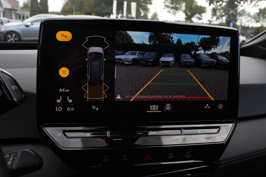 Volkswagen ID.3 Pro Business 59 kWh / SoH 93,1% / Camera / Leder / CarPlay / Matrix LED / Keyless / 19'' / Sfeerverlichting / Stoelverwarming / DAB / ACC
