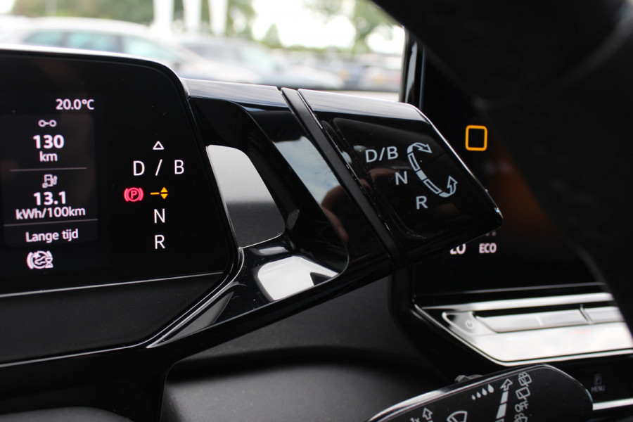 Volkswagen ID.3 Pro Business 59 kWh / SoH 93,1% / Camera / Leder / CarPlay / Matrix LED / Keyless / 19'' / Sfeerverlichting / Stoelverwarming / DAB / ACC