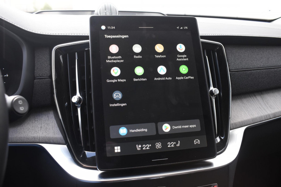 Volvo XC90 T8 455PK Plug-in hybrid AWD Ultra Dark / Bowers & Wilkins / Luchtvering / Head-Up Display / 360 Camera / Massagestoelen / Elektrisch bedienbare stoelen met geheugen / Stoelventilatie / Nappaleder / Elektrisch uitklapbare trekhaak / Gelamineerde ruiten