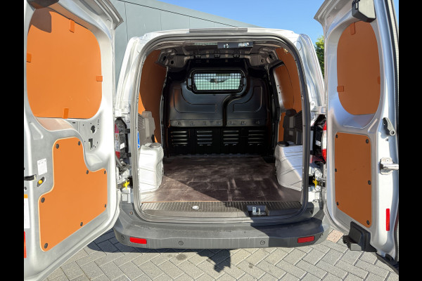 Ford Transit Courier 1.5 TDCI / 1e EIGENAAR / 47.060 KM! / AIRCO / NAVIGATIE / PARKEERSENSOREN