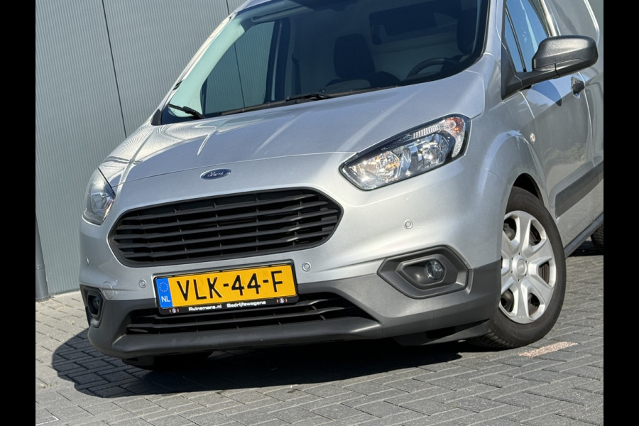 Ford Transit Courier 1.5 TDCI / 1e EIGENAAR / 47.060 KM! / AIRCO / NAVIGATIE / PARKEERSENSOREN