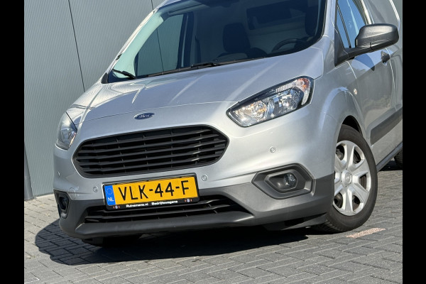 Ford Transit Courier 1.5 TDCI / 1e EIGENAAR / 47.060 KM! / AIRCO / NAVIGATIE / PARKEERSENSOREN