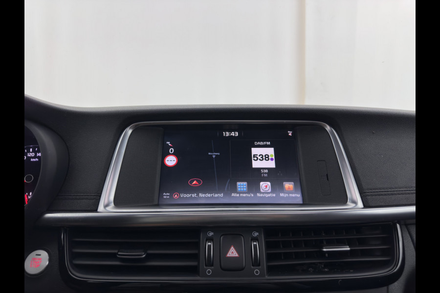 Kia Optima Sportswagon 1.7 CRDi GT-Line (INCL-BTW)  Aut. *PANO | LEATHER | FULL-LED | HARMAN/KARDON-AUDIO  | ADAPTIVE-CRUISE | BLINDSPOT | TOPVIEW | KEYLESS | HEATED-COMFORTSEATS | NAVI-FULLMAP | SHIFTPADDLES | PRIVACY-GLASS | DAB